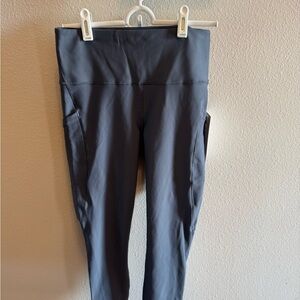 Athleta Gray interval stash small NWT